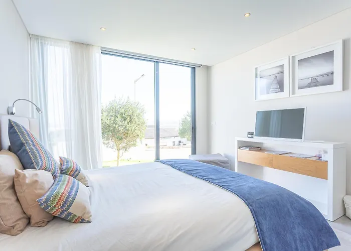 Sao Martinho Villa *